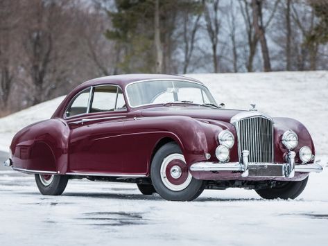 Bentley R-Type 
05.1952 - 08.1955