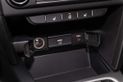   : 6 , USB, AUX, Bluetooth, Apple CarPlay  Android Auto