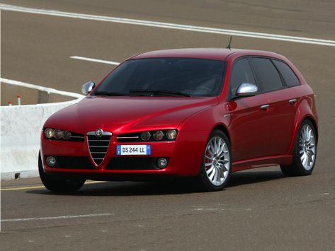 Alfa Romeo 159 (939A)
02.2008 - 01.2012