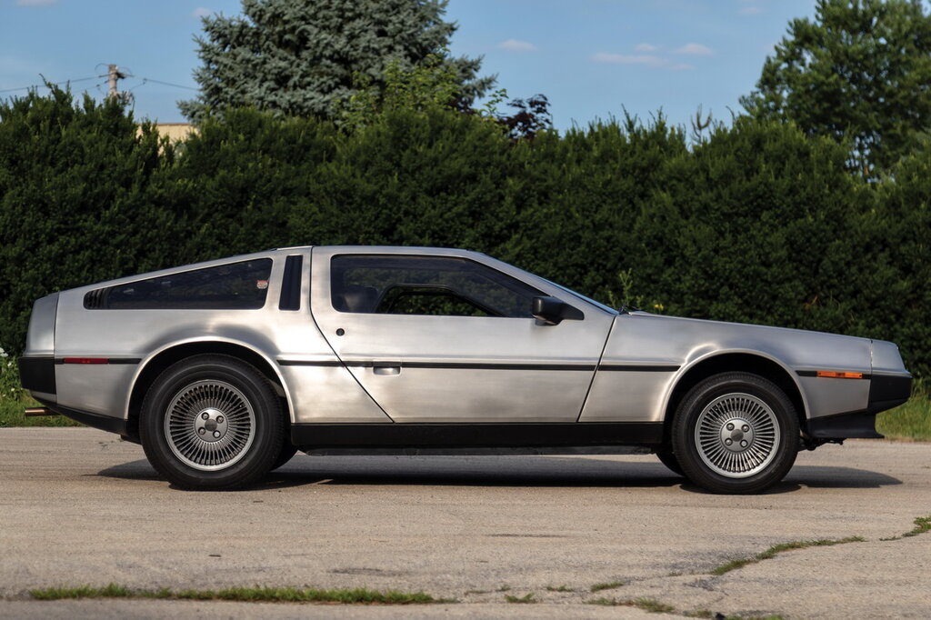 DeLorean DMC-12 1981, 1982, купе, 1 поколение технические ...