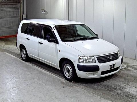 Toyota Probox 2022