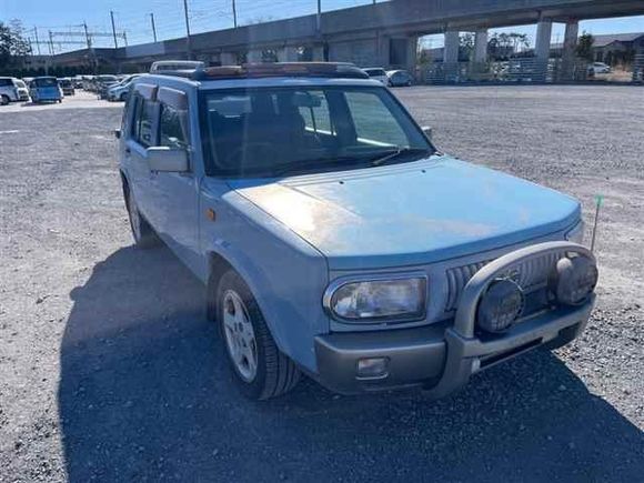 Nissan Rasheen 2 0 at