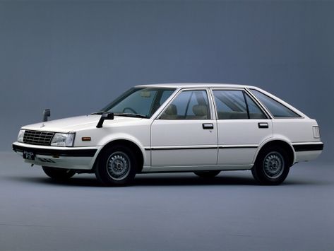 Nissan Stanza (T11)
06.1981 - 05.1983