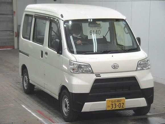 Daihatsu vans sales