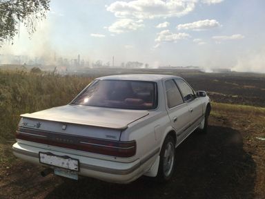 Toyota Cresta, 1988