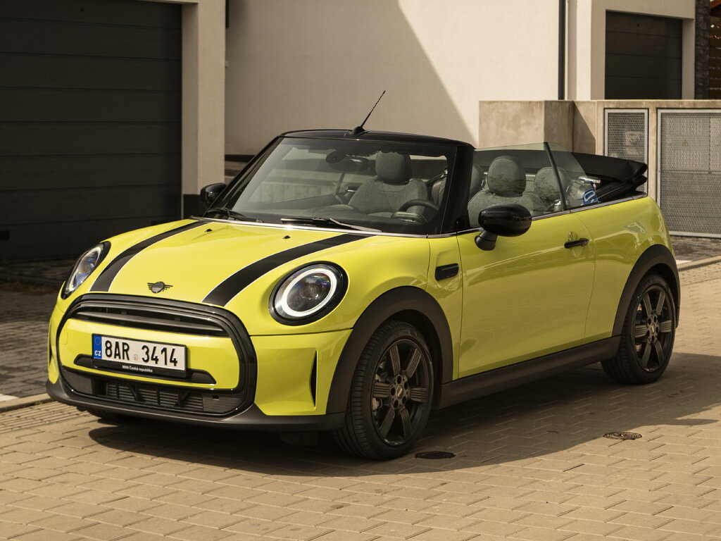 MINI Cabrio 2-й рестайлинг 2021, открытый кузов, 3 поколение, F57 (01.2021 - 02.2024)