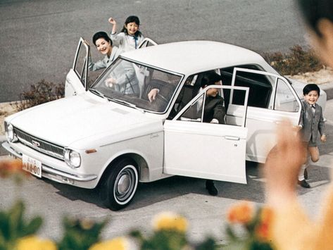 Toyota Corolla (E10)
05.1967 - 01.1969