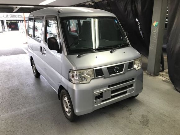 Nissan Clipper 71