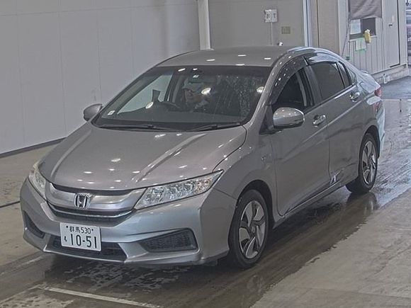 Honda Grace 2015