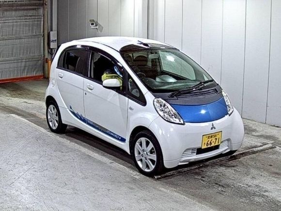 Mitsubishi i MIEV 2011