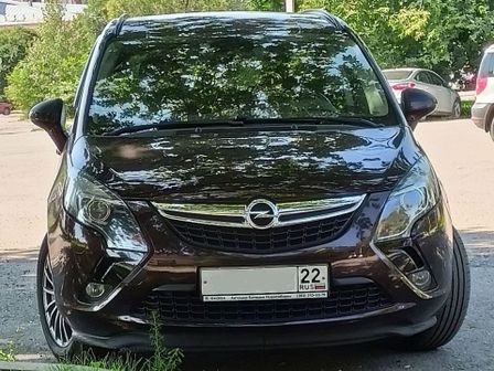 Opel Zafira 2013 -  