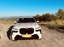   BMW X7, 2023  