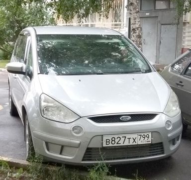 Ford S-MAX 2008   |   21.10.2023.