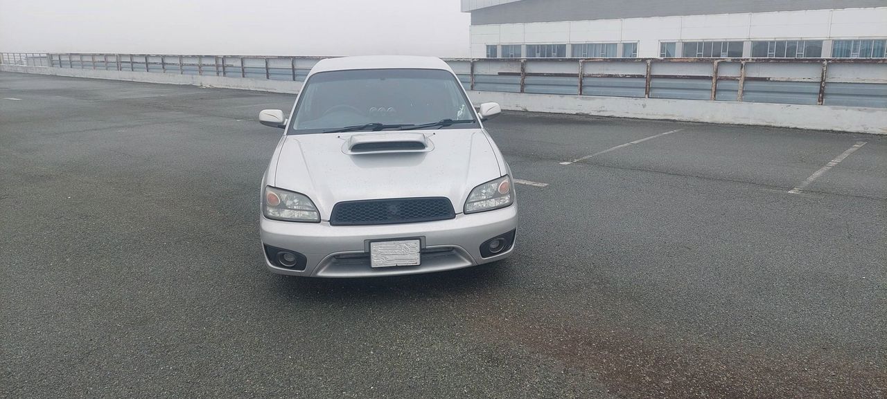 История Subaru Legacy B4