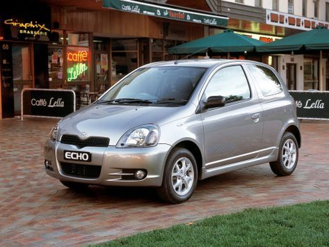 Toyota Echo 
10.2000 - 11.2003