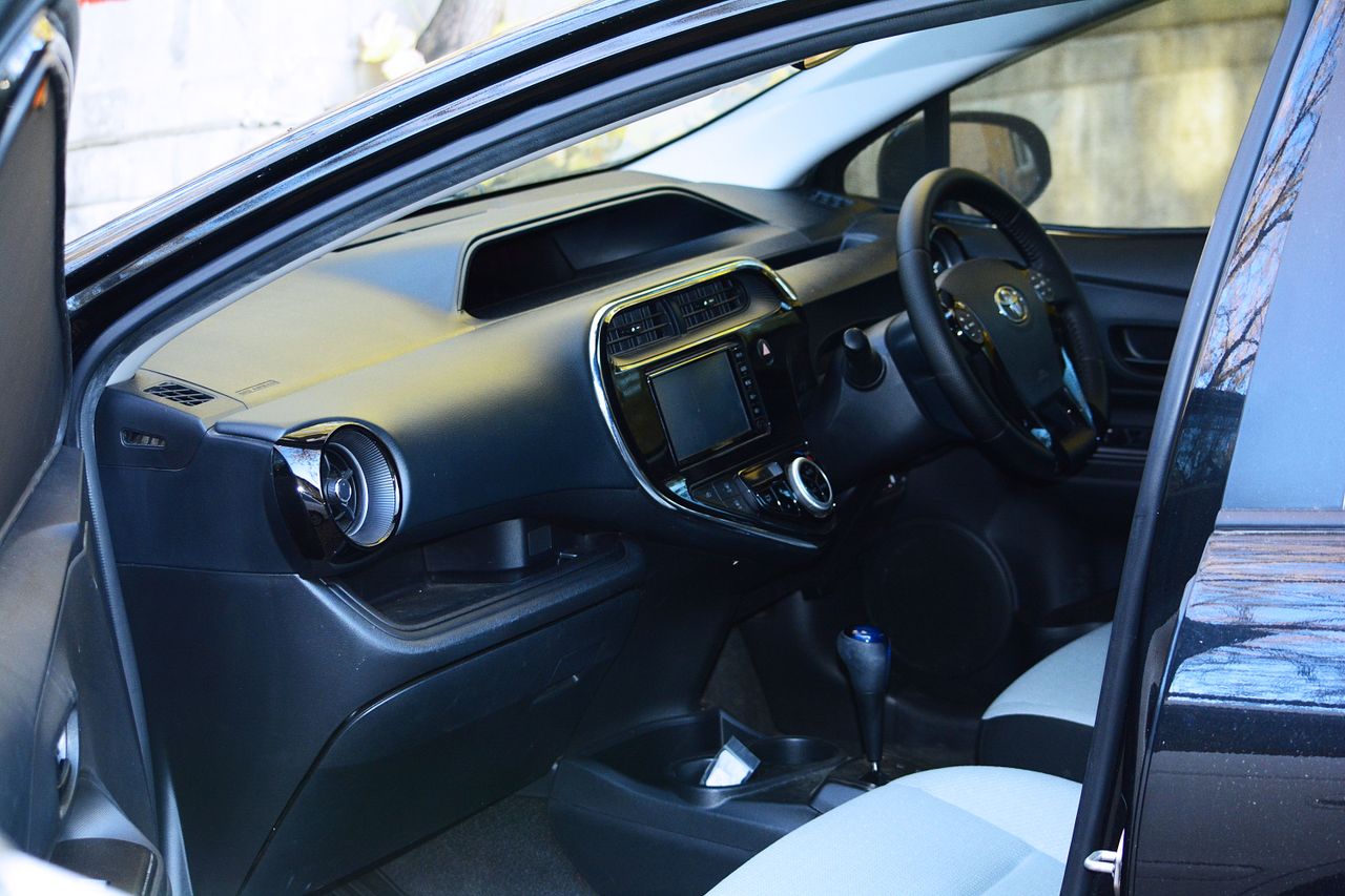 Чехлы Toyota Aqua Купить В Челябинске