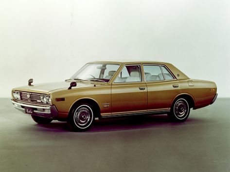 Nissan Cedric (230)
02.1971 - 06.1972