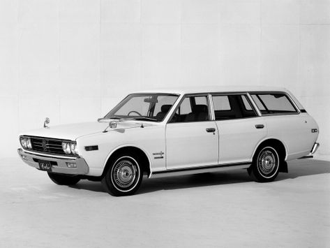 Nissan Cedric (230)
02.1971 - 06.1972