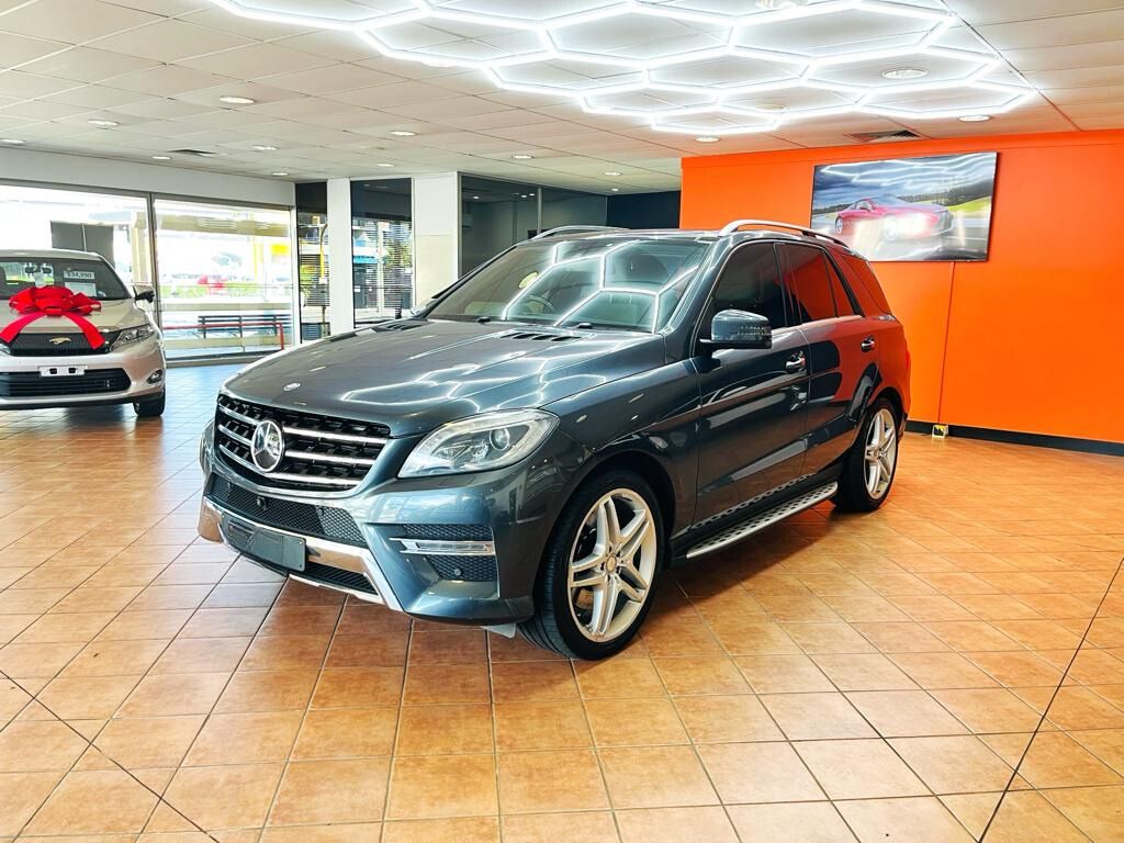 Мерседес М-класс 15, 4.7 л., Mercedes ML 500 W166 2015, двигатель 420 л.с.,  автомат, 4вд