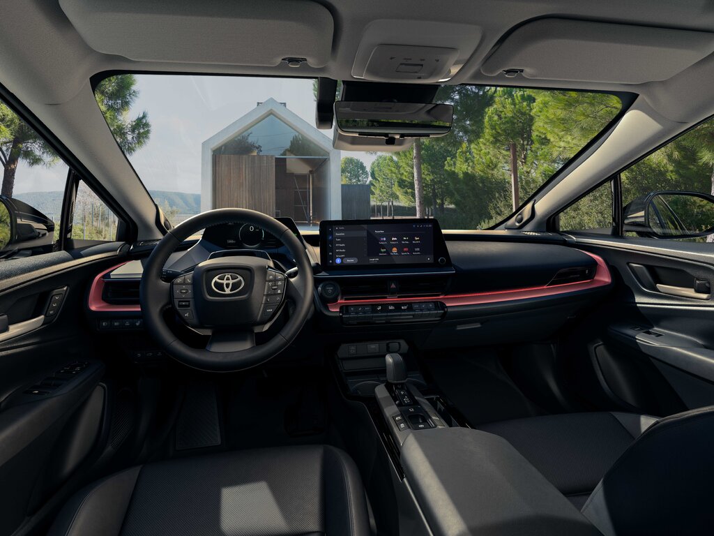 Новые гибриды 2024. Toyota Prius 2023 Interior. Тойота Приус гибрид 2023. Toyota Prius 2022-2023. Toyota Prius v (xw60).