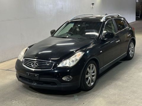 Nissan Skyline Crossover 2010