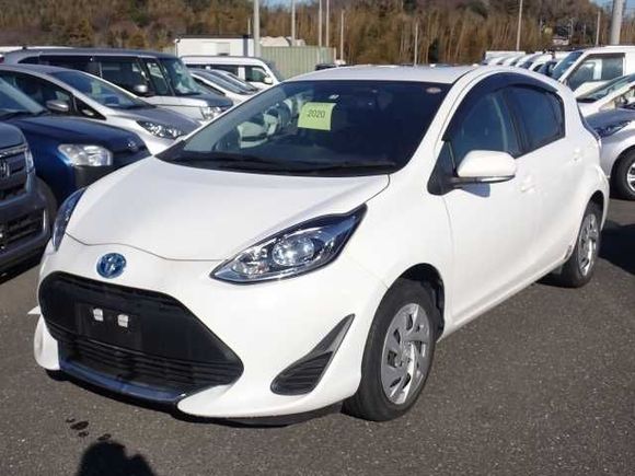 Toyota Aqua 2021