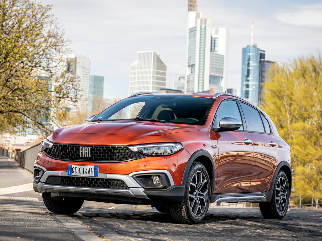 FIAT Tipo 5-.