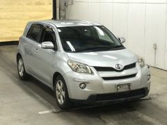 Toyota ist NCP110, 2008