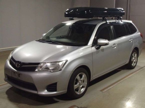 Toyota Corolla Fielder 2013