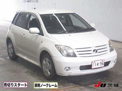 Toyota ist NCP60, 2005