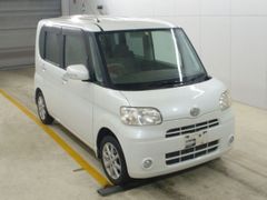 Daihatsu Tanto L375S, 2011