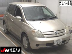 Toyota ist NCP60, 2002