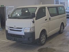 Toyota Hiace KDH206V, 2014