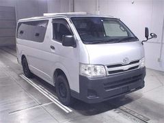 Toyota Hiace KDH206V, 2013