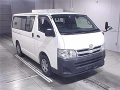 Toyota Hiace KDH201V, 2013