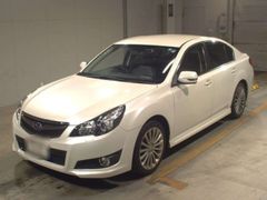 Subaru Legacy B4 BM9, 2011