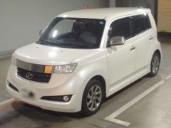 Toyota bB QNC21, 2013