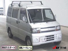 Mitsubishi Minicab U61V, 2003