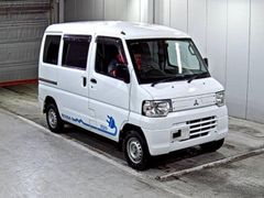 Mitsubishi Minicab MiEV U67V, 2013