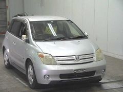 Toyota ist NCP60, 2003