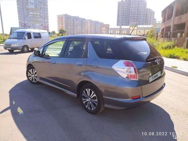 Honda Fit Shuttle, 2014