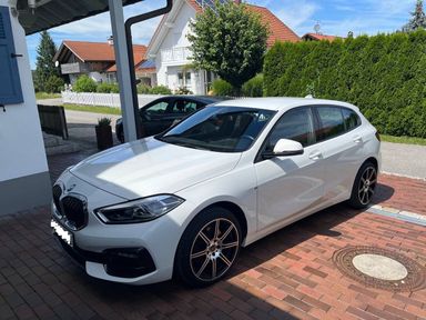 BMW 1-Series, 2020