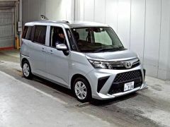Toyota Roomy M900A, 2022