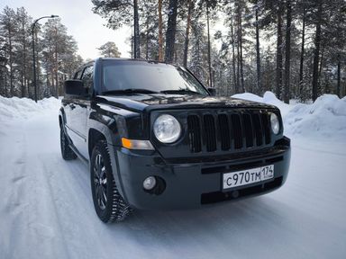 Jeep Liberty, 2010