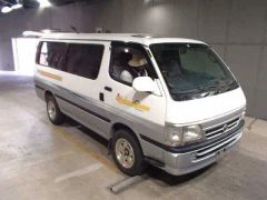 Toyota Hiace RZH112V, 2002