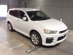 Mitsubishi Outlander CW5W, 2010