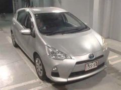 Toyota Aqua NHP10, 2012