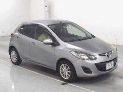 Mazda Demio DE3FS, 2012