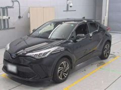 Toyota C-HR ZYX11, 2019