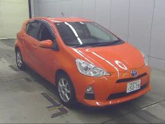 Toyota Aqua NHP10, 2014